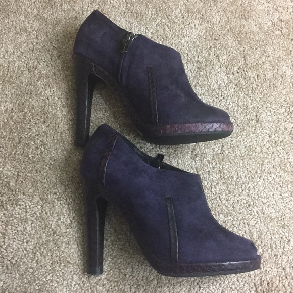 JIL SANDER Suede & Snakeskin Peep Toe Booties - Picture 5 of 8